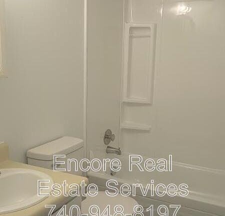 5th image of 887 N 21st St