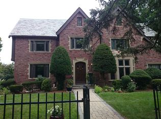 100 Hammond St, Newton, MA 02467