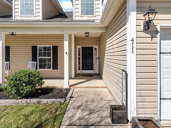 4th image of 411 Brawley Dr