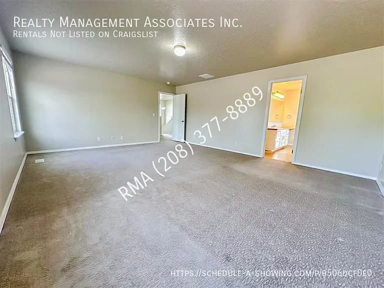 3027 N Betula Ave — Photo 10