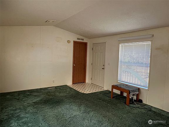 4th image of 131 N Hamma Hamma Drive W