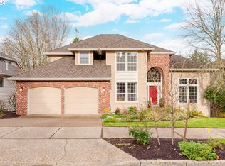 1546 NW Benfield Dr, Portland, OR 97229