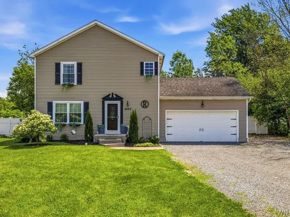 4553 Creek Rd, Lewiston, NY 14092