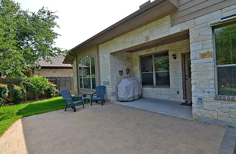 10804 Cap Stone Dr — Photo 17