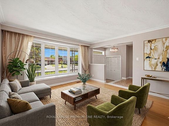 5th image of 25 Islay Ct