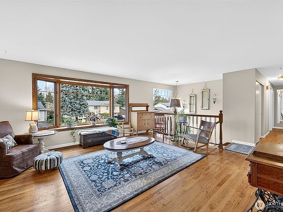 5th image of 13629 SE 171st Place