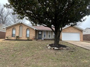 3053 Ridgeway Rd, Memphis, TN 38115