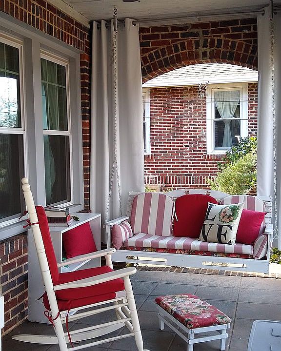 2nd image of 211 Croft St