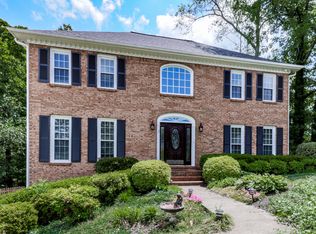 5222 Willow Ridge Dr, Woodstock, GA 30188