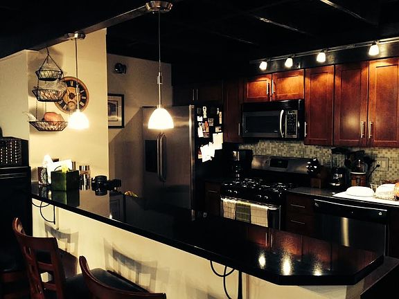 2nd image of 844-46 N 29th St #103