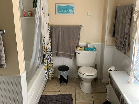 4th image of 299 W Water St