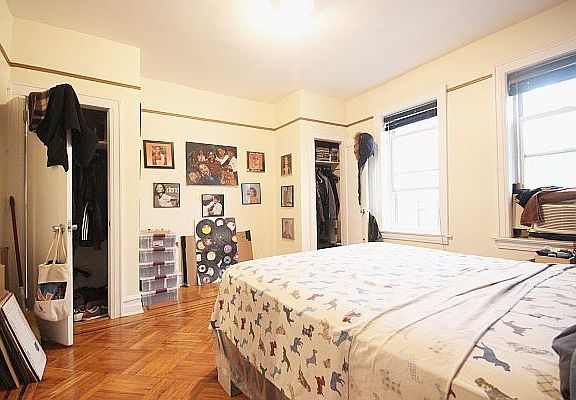 4th image of 238 Lexington Ave APT 1F