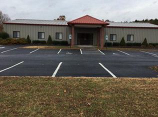 139 Country Ln, South Hill, VA 23970