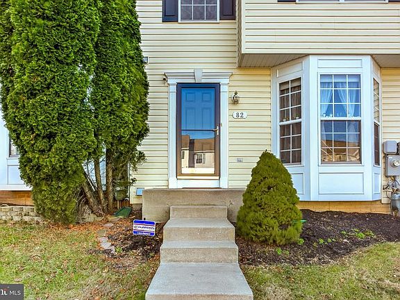 2nd image of 82 Bensmill Ct
