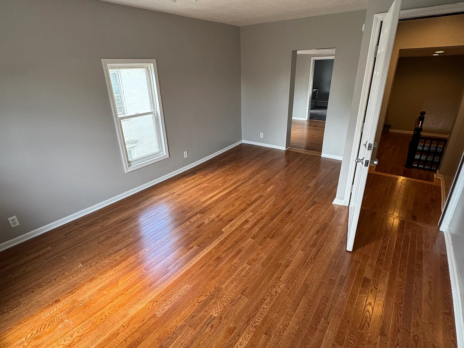 1 bed, 500 sqft, $1,200 — Photo 2