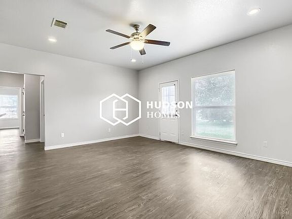 4th image of 101 Pharm Hills Rd Unit 904