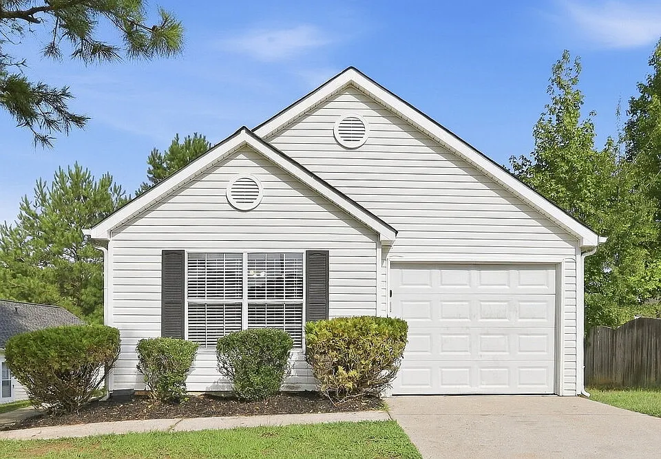 1467 Waterton Trl
