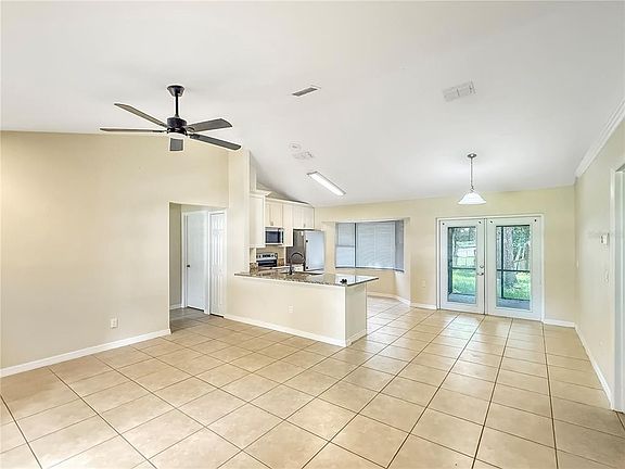 5th image of 1340 4th St