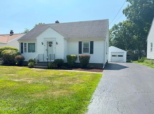 8 Prout Ave, Troy, NY 12180
