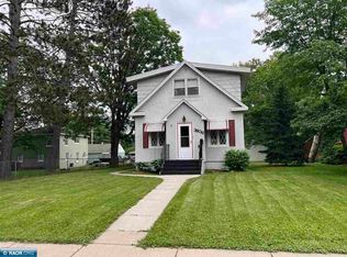 3806 2nd Ave E, Hibbing, MN 55746
