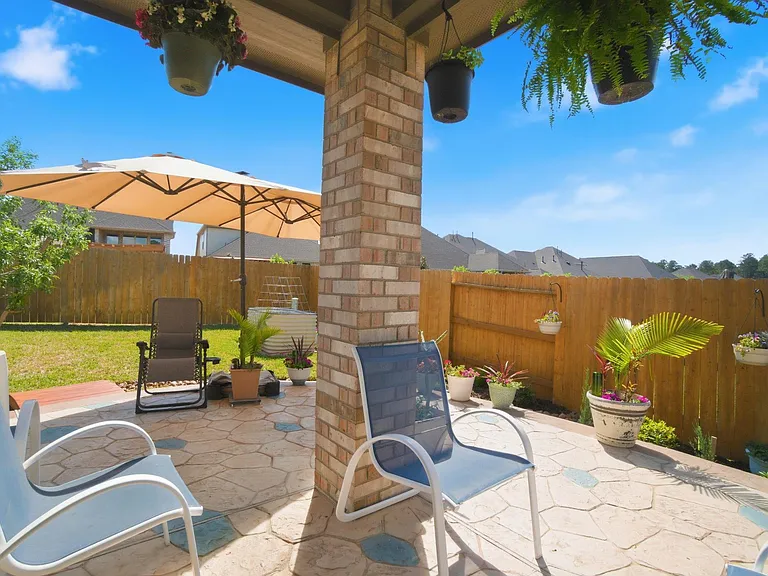 1409 Northwood Bluff Ln — Photo 18