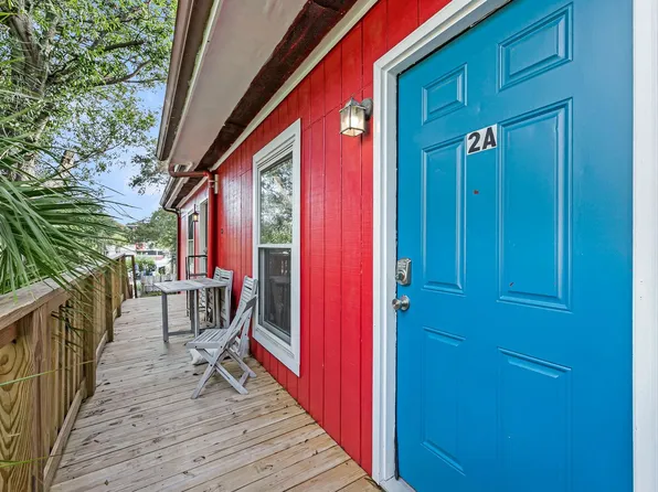 106 W Hudson Ave #2A, Folly Beach, SC 29439