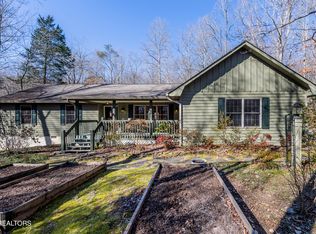 123 Reservoir Rd, Norris, TN 37828