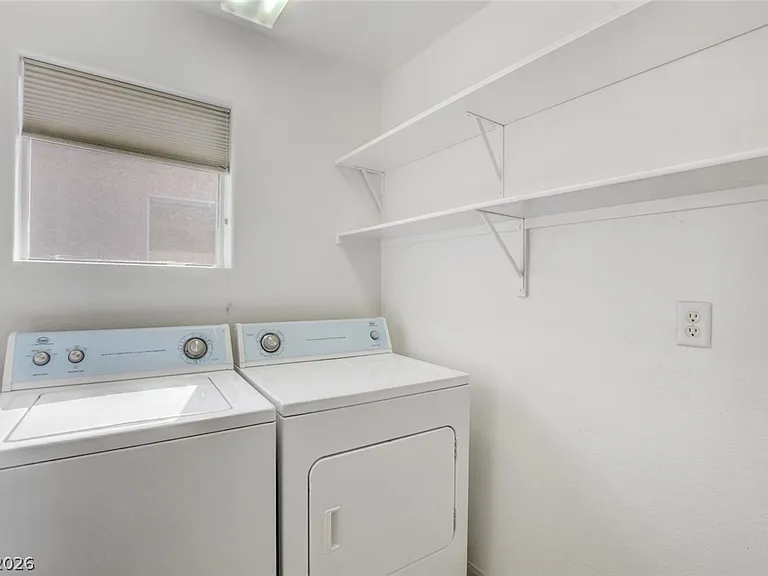 11030 Vasari Ct — Photo 38