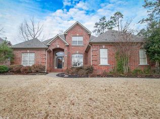 2202 Wellington Plantation Dr, Little Rock, AR 72211