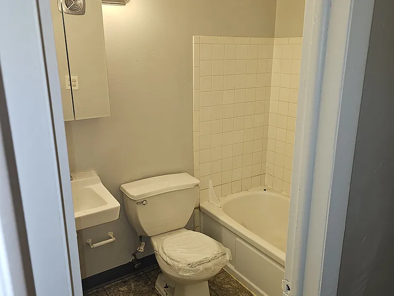 3688 Bosworth Rd #22 — Photo 1