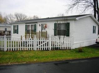 12 Jacob Dr, Clifton Park, NY 12065