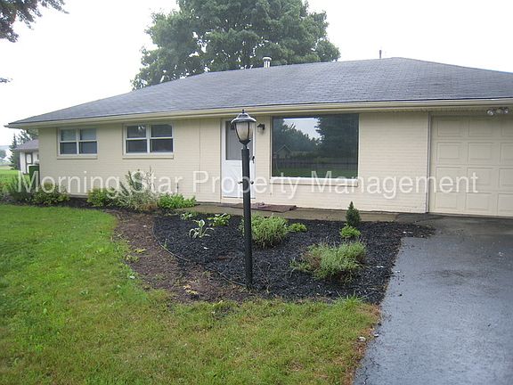 2nd image of 123 Waterman Dr E