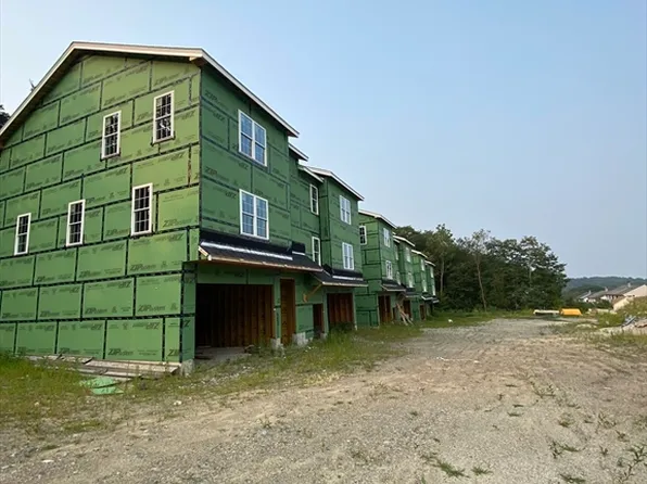 47-47R Yarnie #5B, Worcester, MA 01602