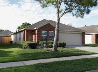 5223 Lavender Ln, Baytown, TX 77521
