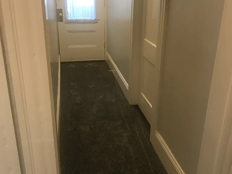 1 Hathorne Cres #1 — Photo 21
