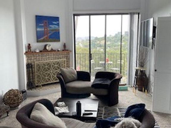 4th image of 560 Seaver Dr