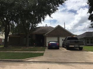 6718 Oak Run Dr, Richmond, TX 77407