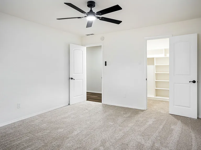 10922 Ferndale Rd — Photo 9