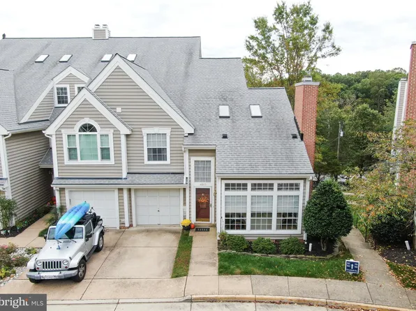 460 Overlook Dr #460, Occoquan, VA 22125