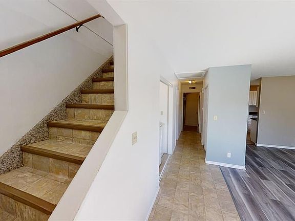 2nd image of 9510 100th Ave #2
