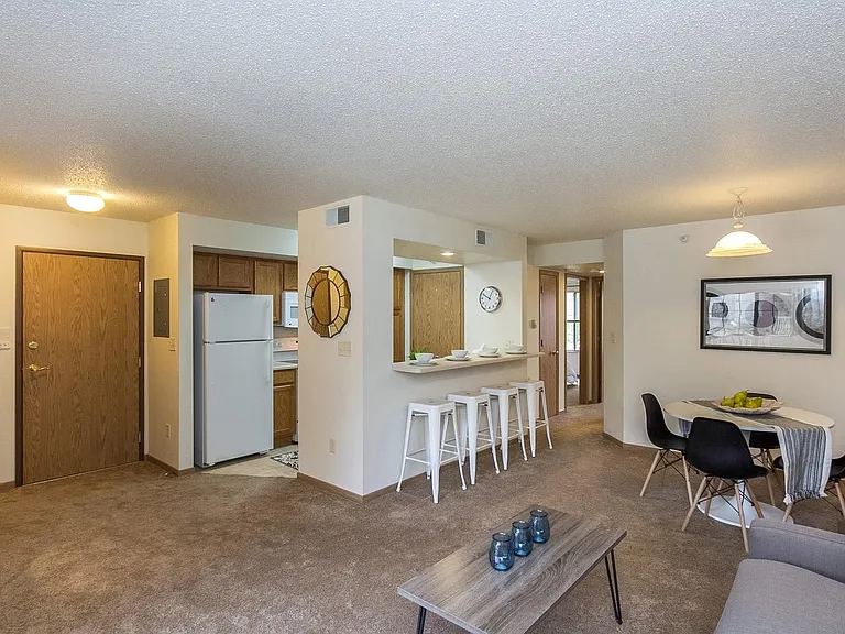 1039 W Benton St #2 — Photo 6