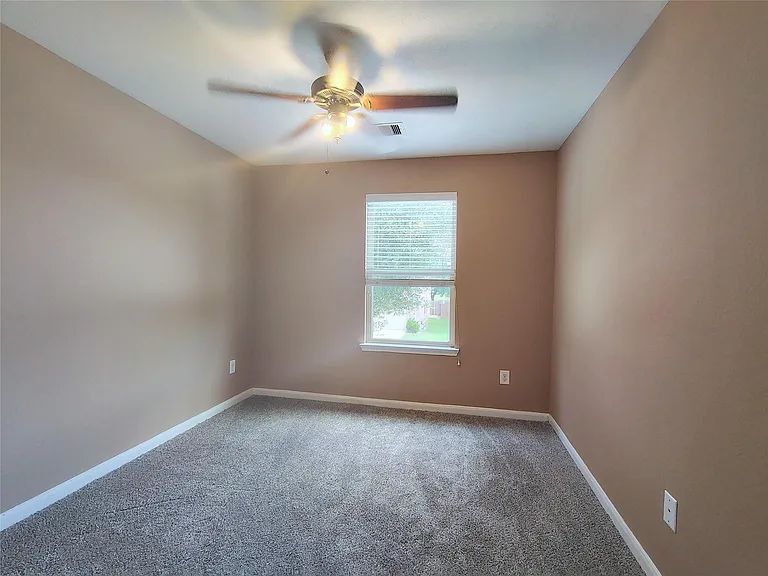 1206 Larks Trace Ln — Photo 19