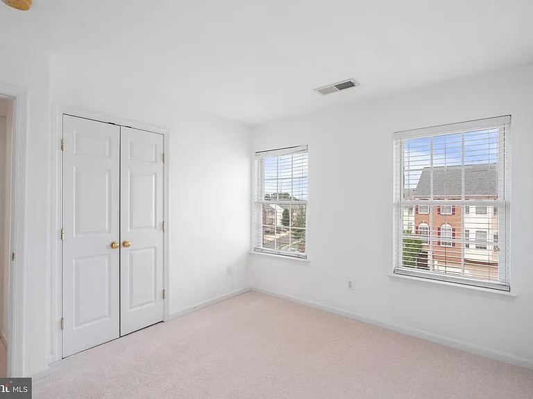 9023 Brewer Creek Pl — Photo 27