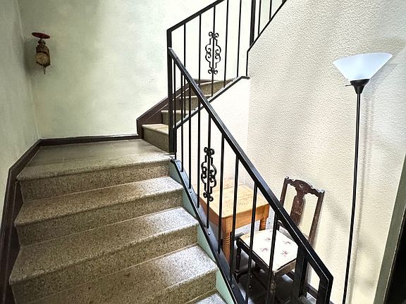 3rd image of 239 Shipley St APT 301