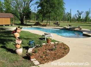 714 County Road 722, Buna, TX 77612