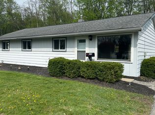 6159 Thistlewood Dr, Mentor, OH 44060