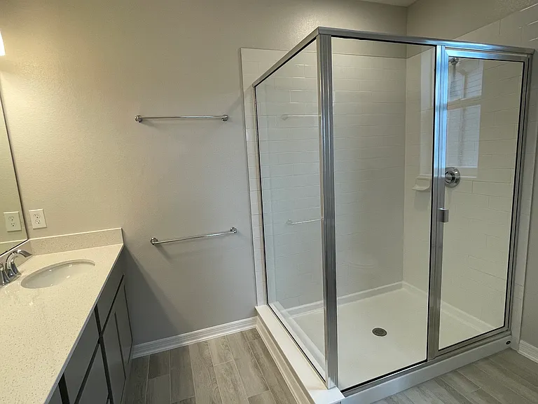 15911 Grafton Way — Photo 8