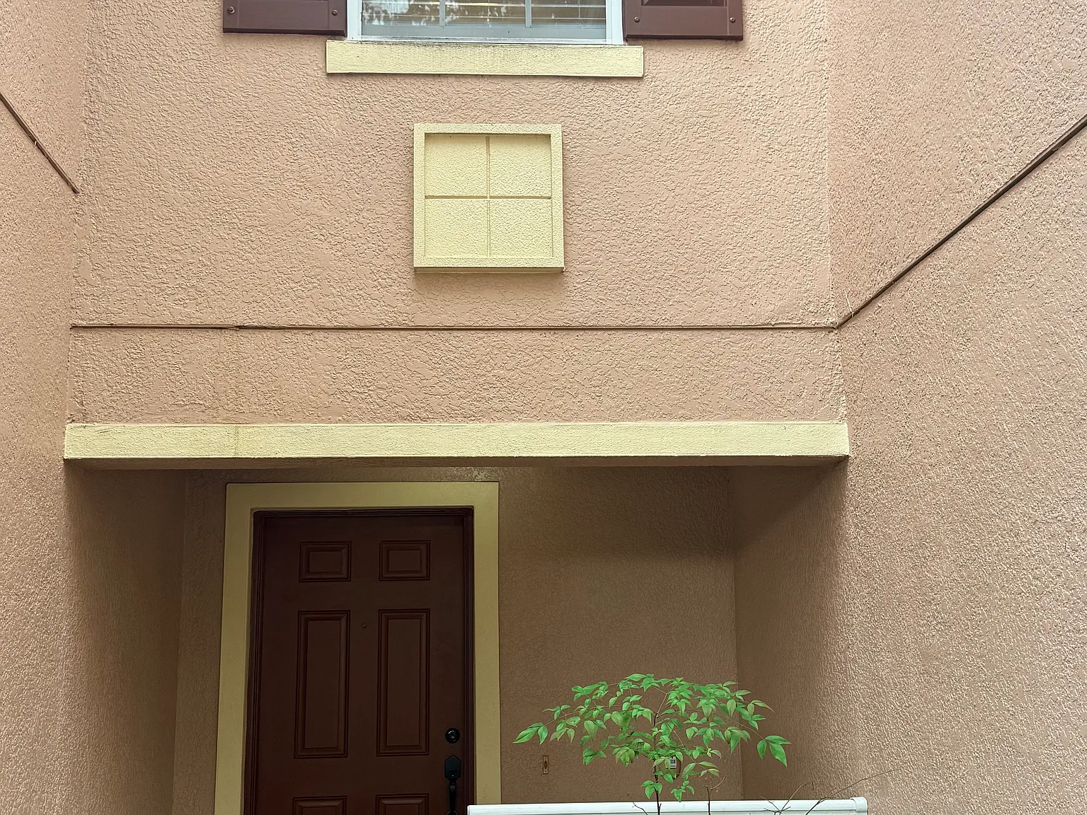 3 bed, 2.5 bath, 1480 sqft, $2,550 — Photo 2