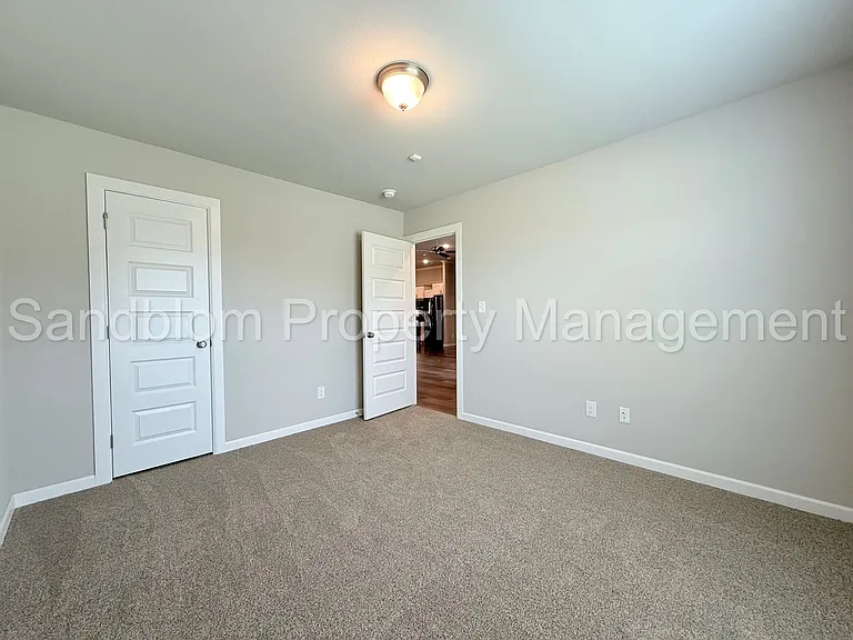 6316 E 146th St S — Photo 14