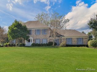 39W145 Baert Ln, St Charles, IL 60175